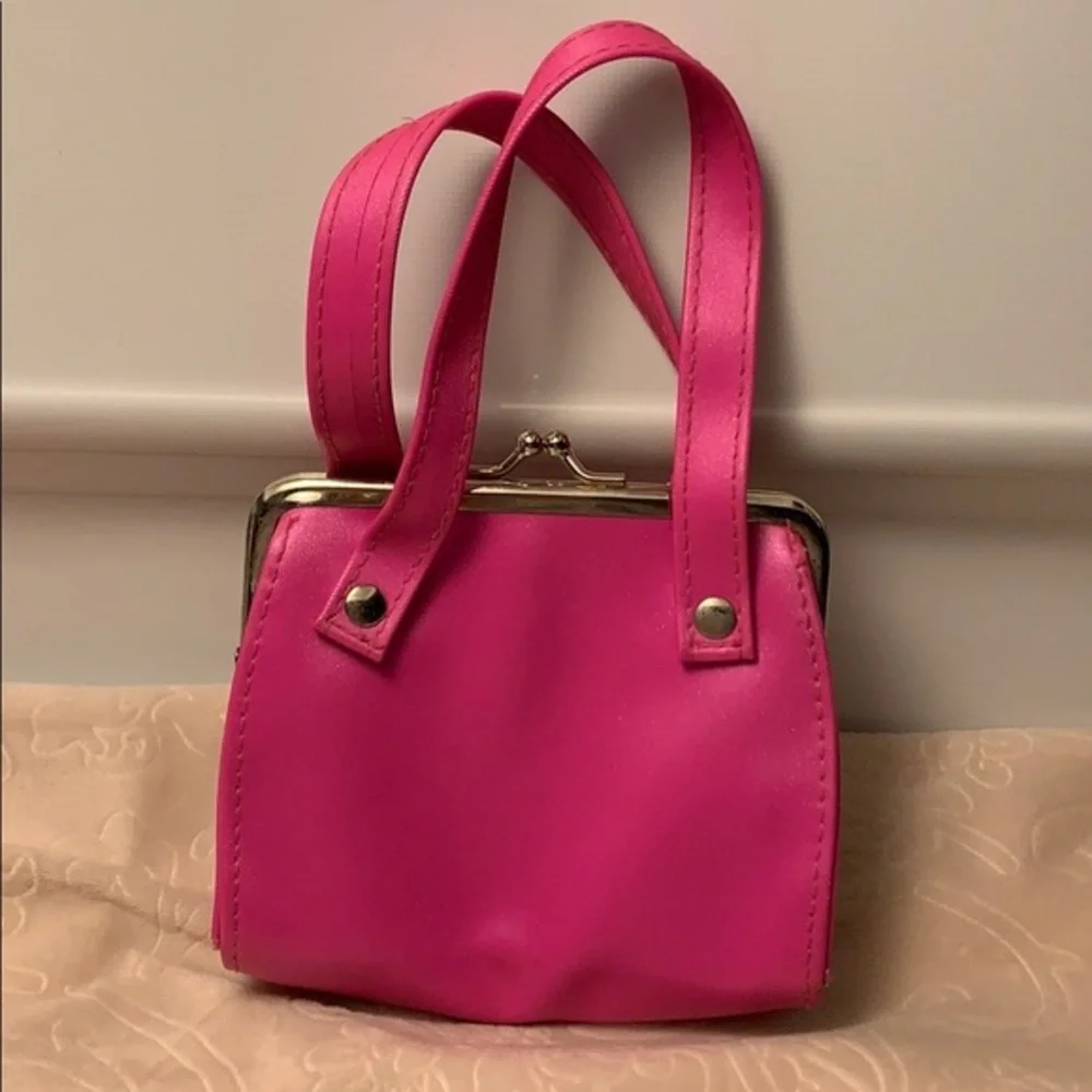 Barbie Purse (C) 2001     5 1/2 x 5
